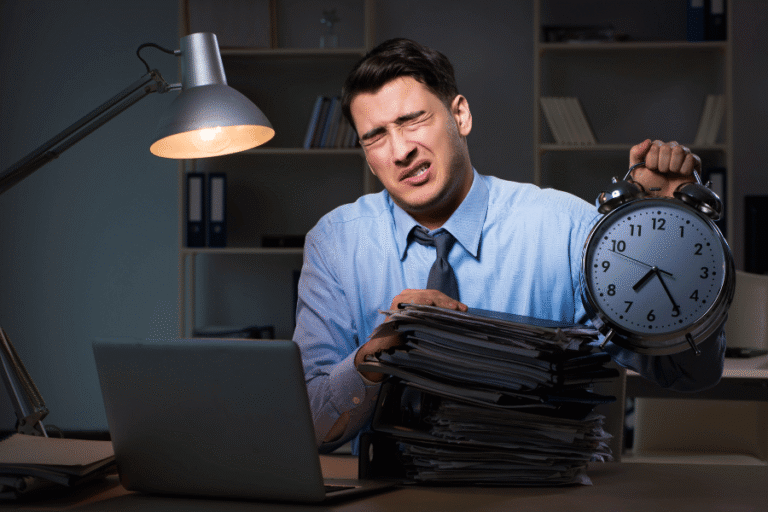 Direito Trabalhista em Feriados e Horas Extras: Um Guia Completo