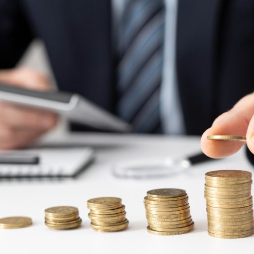 Equiparação salarial: Direitos, impactos e como garantir a justiça no ambiente de trabalho